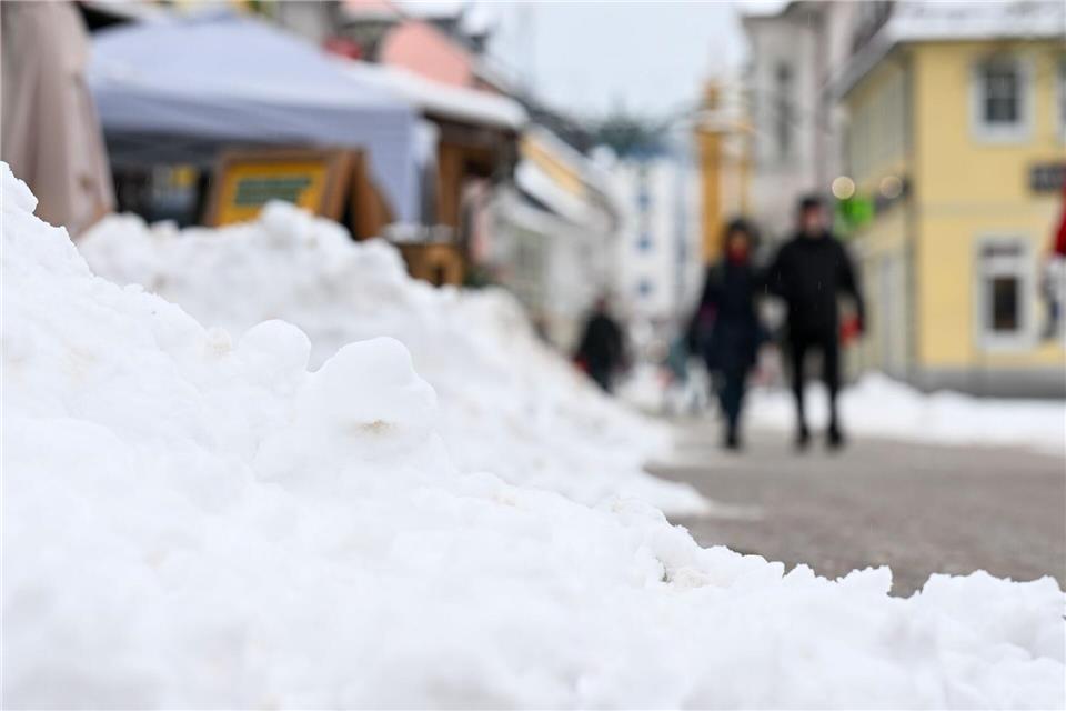 Aus Sicherheitsgründen schließen einige Städte die Sporthallen. Hendrik Schmidt/dpa