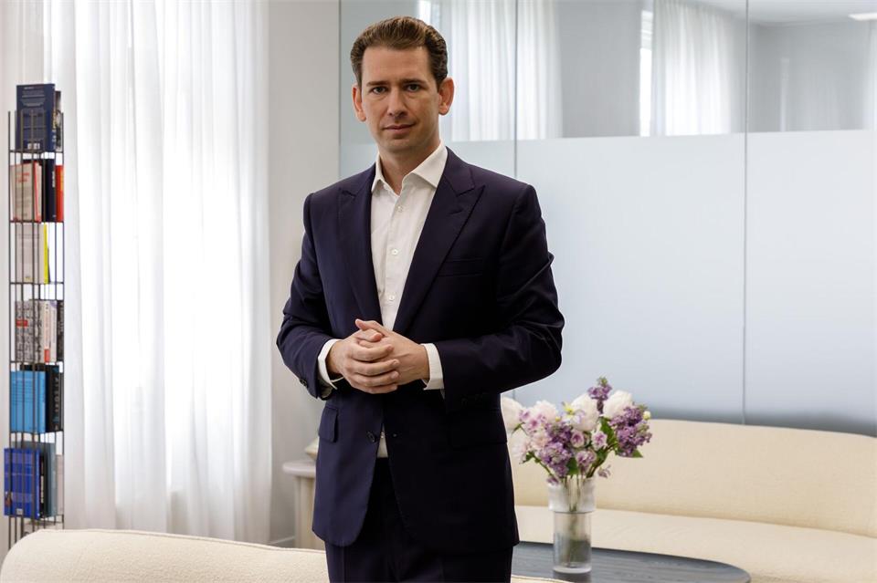 Aus Sicht von Österreichs Ex-Kanzler Sebastian Kurz unterschätzen viele EU-Bürger noch die KI-Revolution.Michael Baumgartner/Kito.Archi/dpa