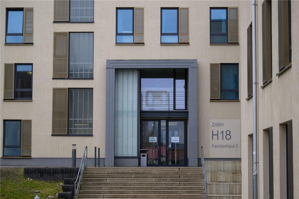 Aus dem Dublin-Zentrum in Eisenhüttenstadt sind bisher nur wenige Migranten  rücküberstellt worden (Archivbild).Patrick Pleul/dpa