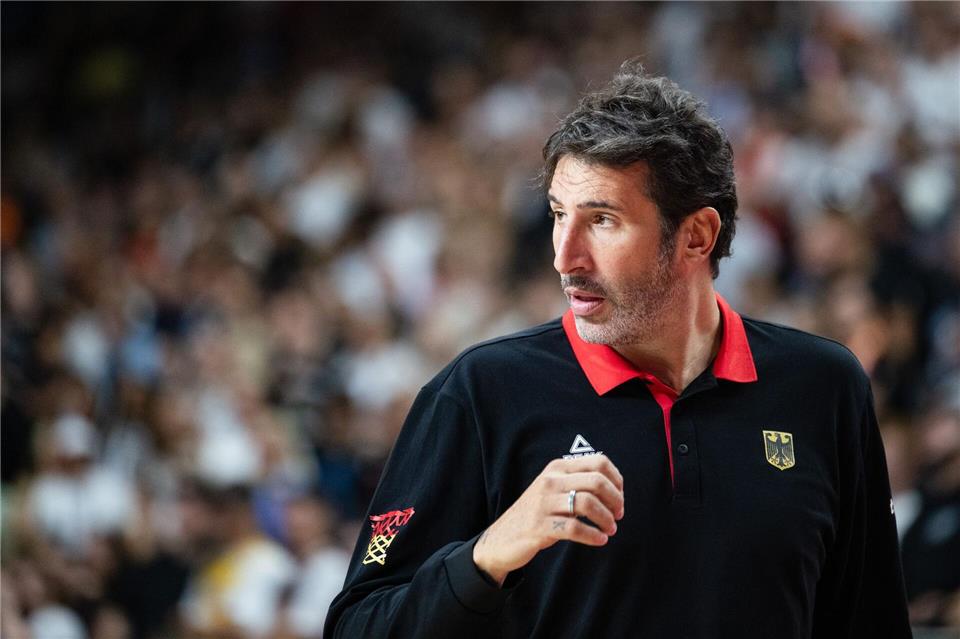 Aus dem Krankenhaus raus: Basketball-Trainer Mumbru.Marius Becker/dpa
