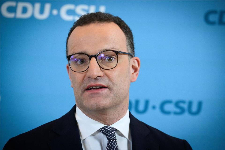 Aus dem Umfeld des Unionsfraktionschefs heißt es: „Jens Spahn leitet grundsätzlich aus seinem Privatleben keine politischen Forderungen ab.“ (Archivbild)Bernd von Jutrczenka/dpa