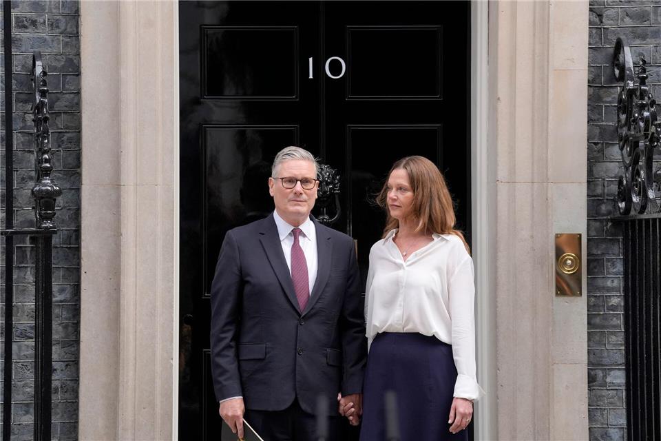 Aus und Vorbei - der britische Premierminister Keir Starmer ist zurückgetreten.Andrew Matthews/PA Wire/dpa