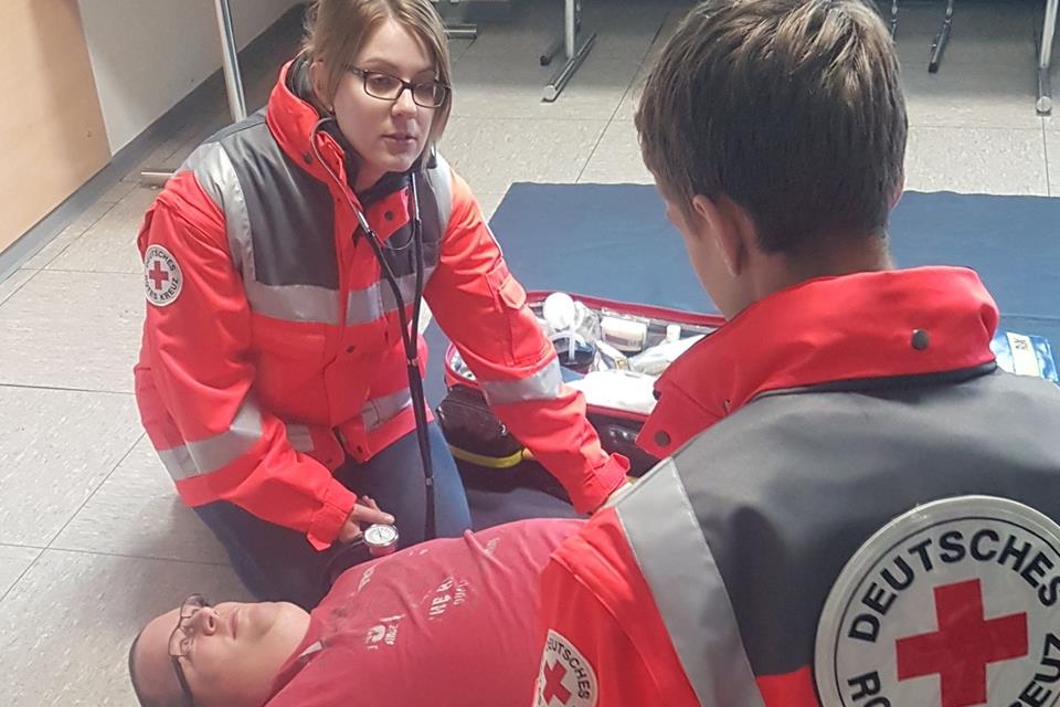 Ausbildung und Übungen spielen beim DRK eine große Rolle.