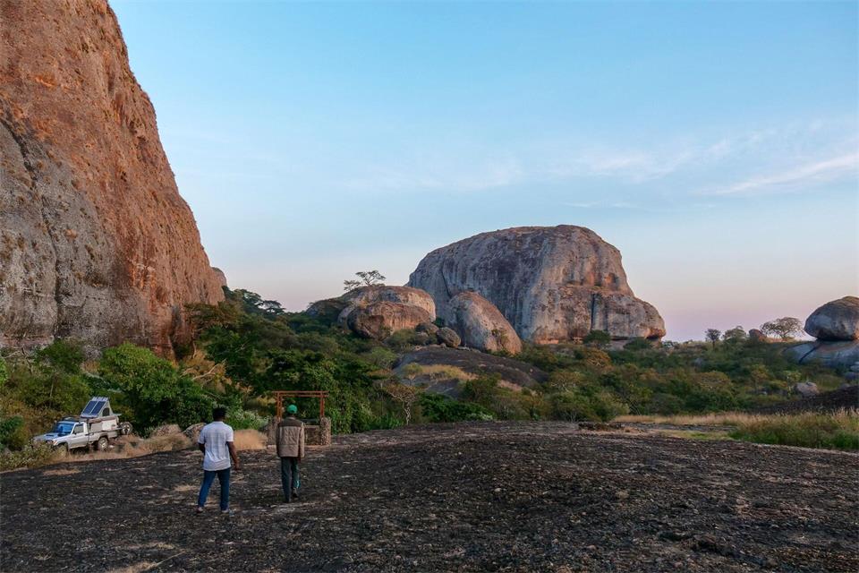 Ausgeschilderte Wanderwege? Sucht man in den Pedras Negras vergeblich.Julian Hilgers/dpa-tmn