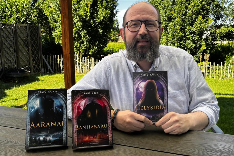 Autor Timo Koch beendet mit dem Buch "Celysidia" die Trilogie.
