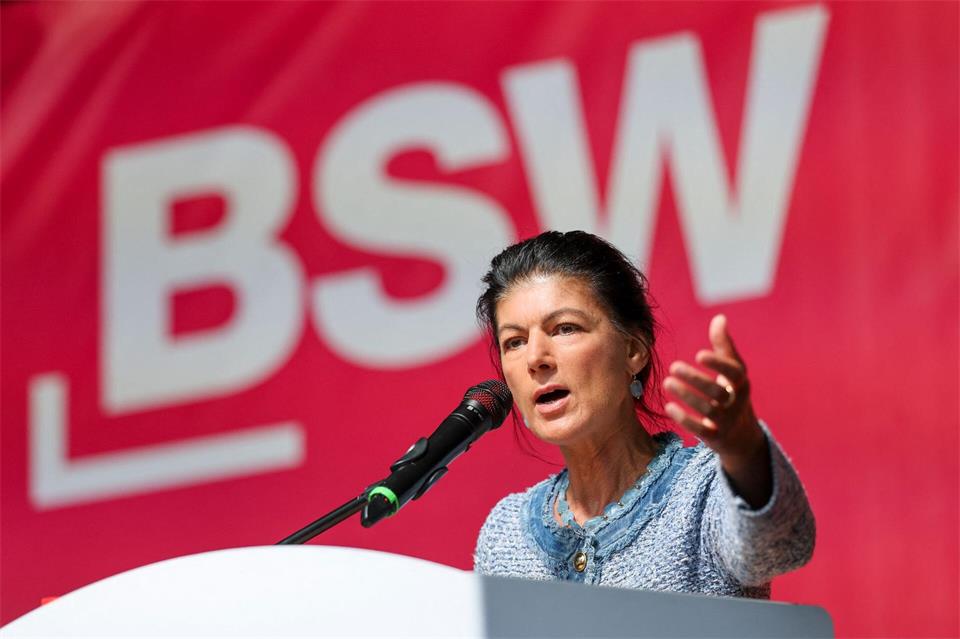 BSW-Gründerin Sahra Wagenknecht erhebt schwere Vorwürfe gegen ihre früheren Thüringer Kollegen. (Archivbild)Jan Woitas/dpa