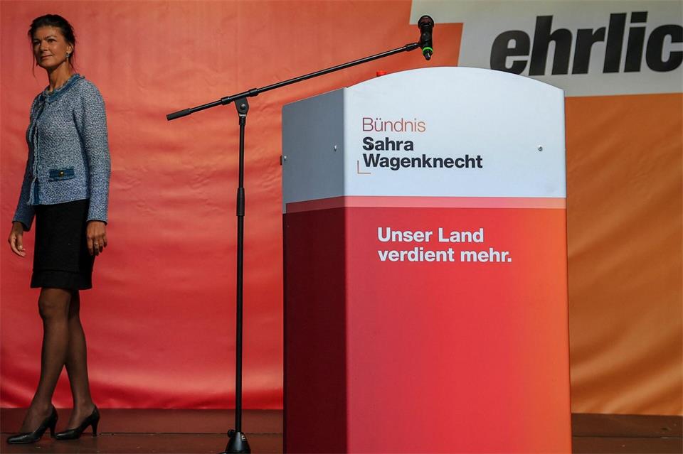 BSW-Gründerin Sahra Wagenknecht fühlt nach der Landtagswahl in Sachsen-Anhalt Rückenwind für ihre Partei. (Archivbild)Jan Woitas/dpa