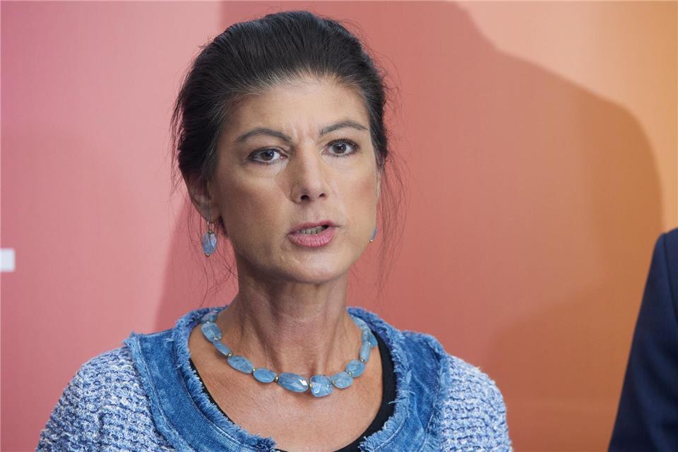 BSW-Gründerin Sahra Wagenknecht hofft nach eigenen Worten auf eine Lösung der Probleme in Brandenburg. (Archivbild)Jörg Carstensen/dpa