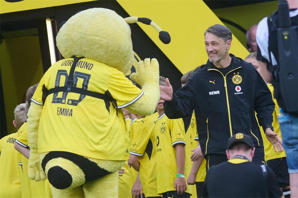 BVB-Coach Niko Kovač steht vor dem ersten Pflichtspiel der neuen Saison. (Archivbild) Bernd Thissen/dpa