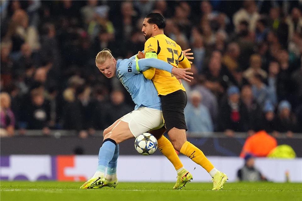 BVB-Kapitän Emre Can wurde gegen Manchester City eingewechselt und feierte nach langer Verletzungspause sein Comeback.Martin Rickett/PA Wire/dpa