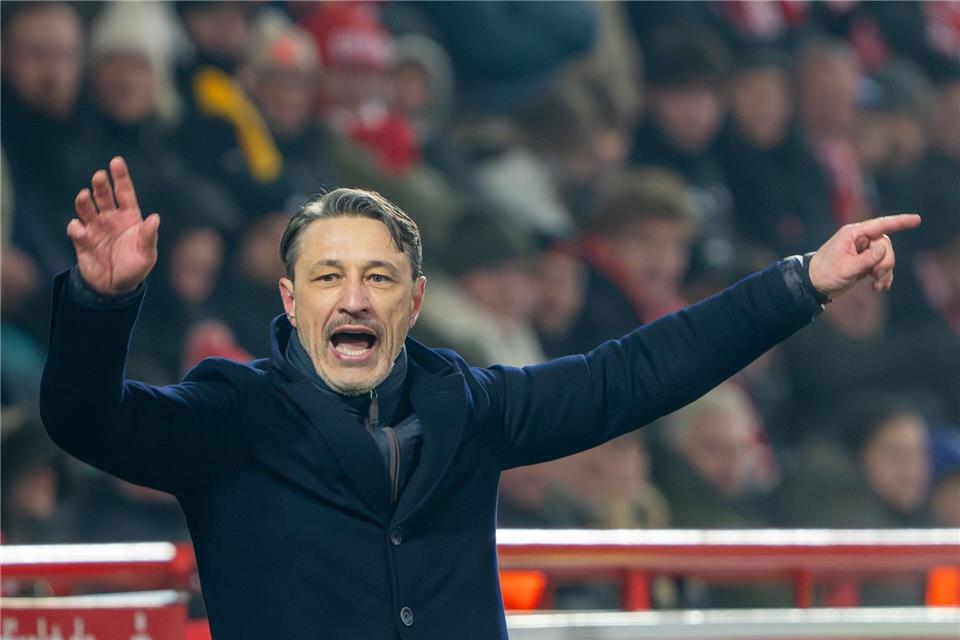 BVB-Trainer Niko Kovac freute sich über eine Reaktion seines Teams.Soeren Stache/dpa