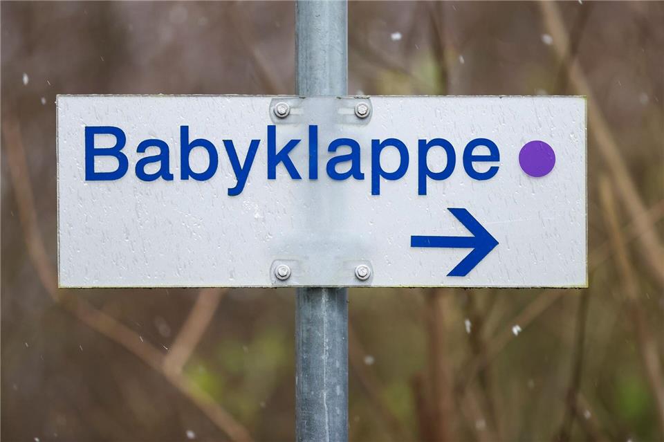 Babyklappen gibt es in Sachsen-Anhalt in Magdeburg und Halle. (Archivbild) Jan Woitas/dpa-Zentralbild/dpa