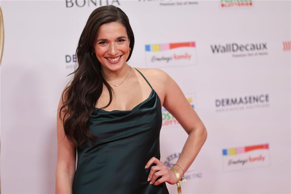 Back-Influencerin Sally Özcan hat einen neuen Partner. (Archivbild)Christian Charisius/dpa