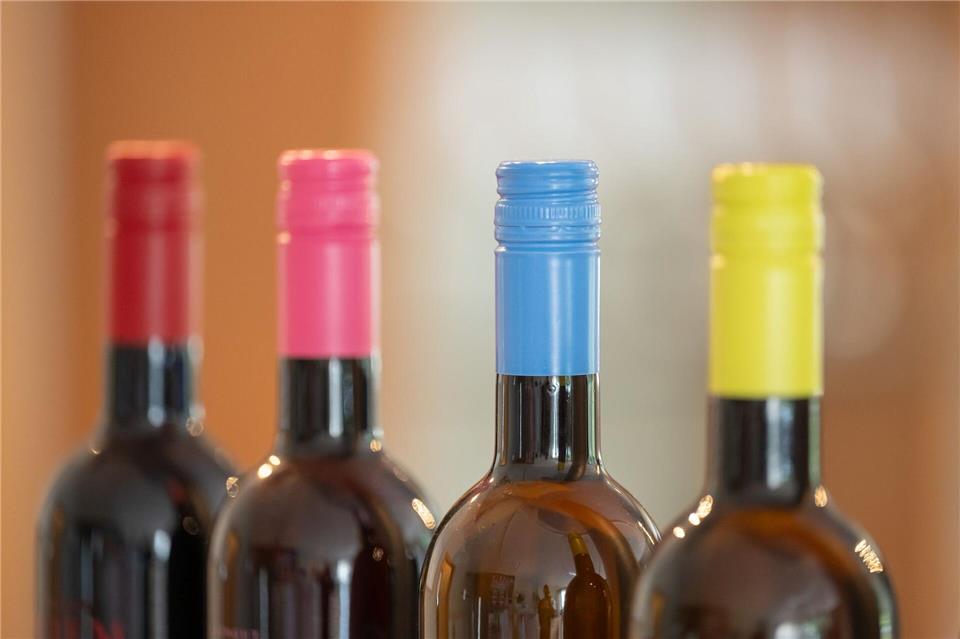Hauk plant Pflichtabgabe für Winzer Baden-Württemberg will mehr für die Weinwerbung machen. (Symbolbild)Silas Stein/dpa