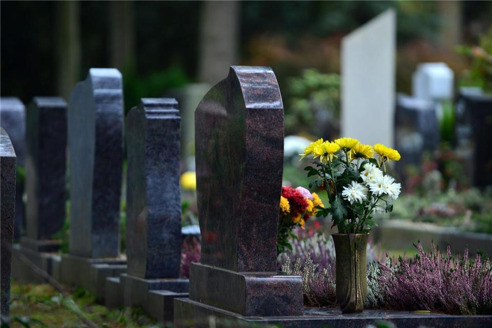 Baden-Württemberg will sein Bestattungsrecht nicht ändern. (Archivbild)picture alliance / dpa