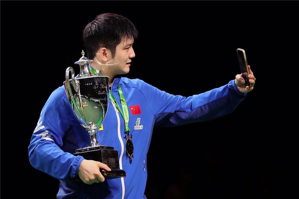 Bald in Saarbrücken aktiv: der ehemalige Tischtennis-Weltmeister Fan Zhendong.Wang Dongzhen/XinHua/dpa