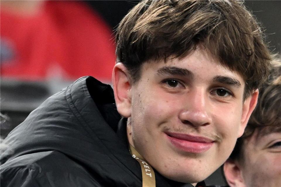 Balljunge Noel Urbaniak half entscheidend mit beim zweiten deutschen Tor. Fabian Strauch/dpa