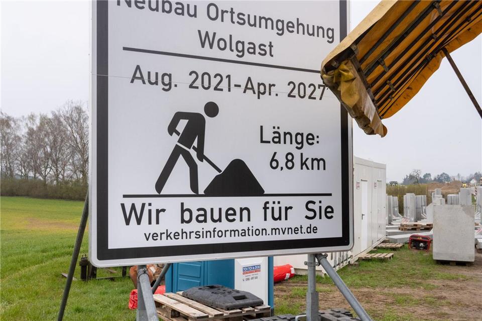 Bauarbeiten für die Ortsumgehung laufen bereits. (Archivfoto)Stefan Sauer/dpa