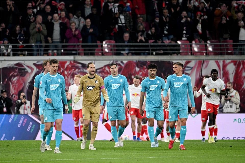 Baumann versuchte vergeblich, seine Mitspieler zu motivieren. Julius Frick/dpa