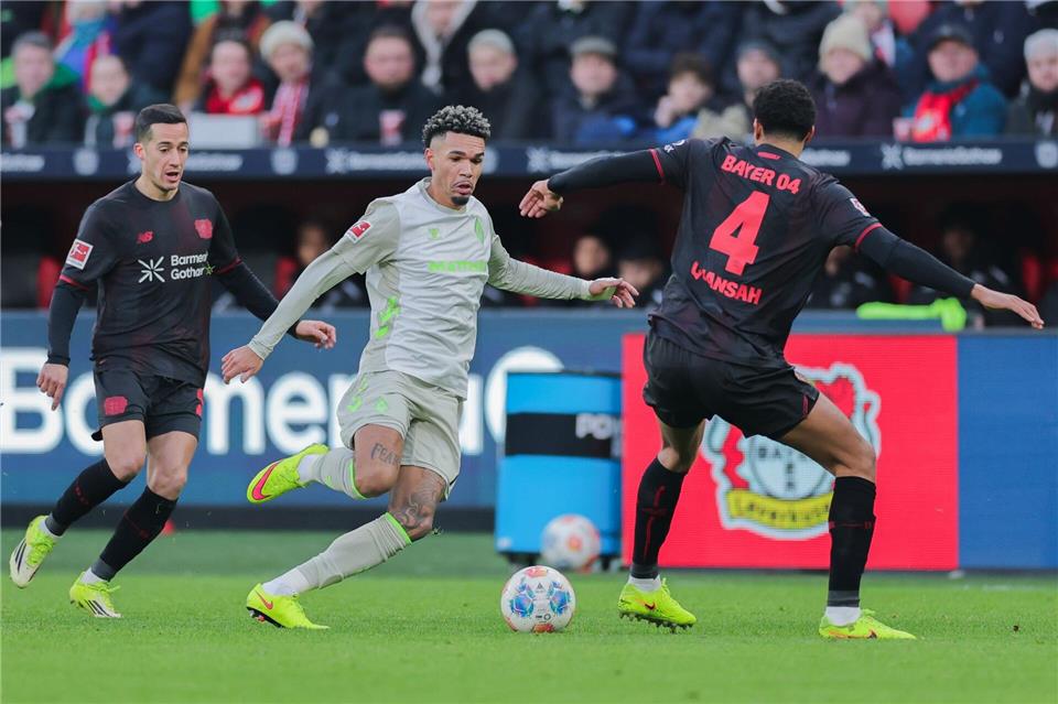 Bayer Leverkusen hatte gegen offensiv harmlose Bremer ein Chancenplus.  Rolf Vennenbernd/dpa