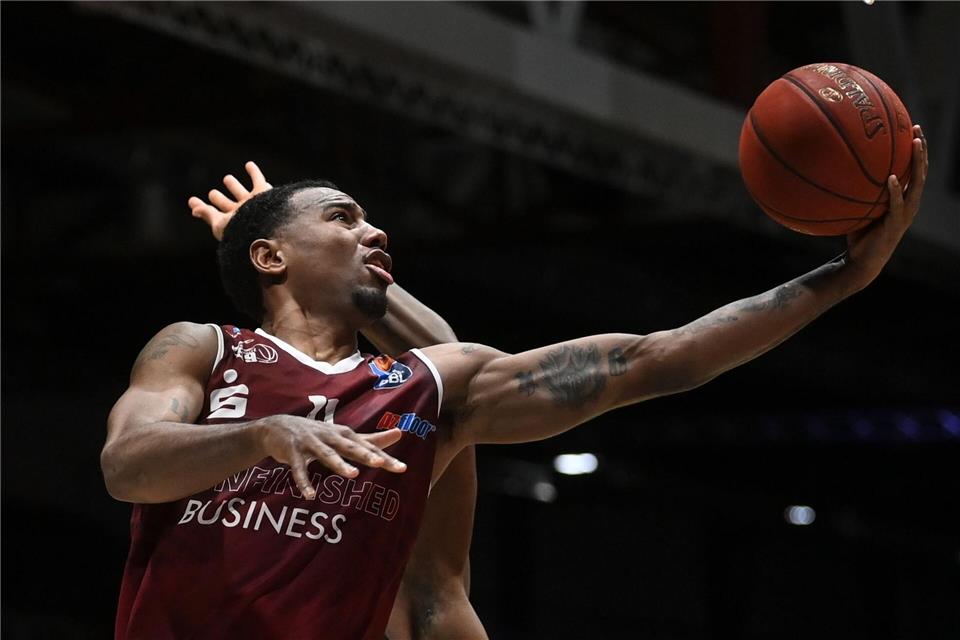 Bayern-Neuzugang Isiaha Mike spielte in der Basketball-Bundesliga bereits für die Niners Chemnitz. (Archivbild)Hendrik Schmidt/dpa-Zentralbild/ZB