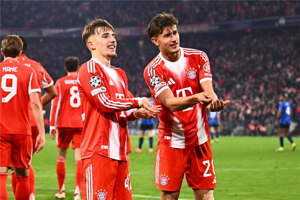 Bayern-Profi Tom Bischof (r) erwartet „zwei brutale Spiele“ gegen Real.Tom Weller/dpa