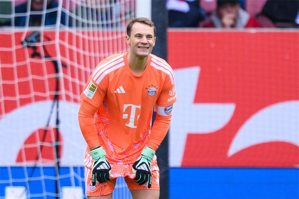 Bayern-Torwart Manuel Neuer kassierte das schnellste Gegentor der Liga-Geschichte.Tom Weller/dpa