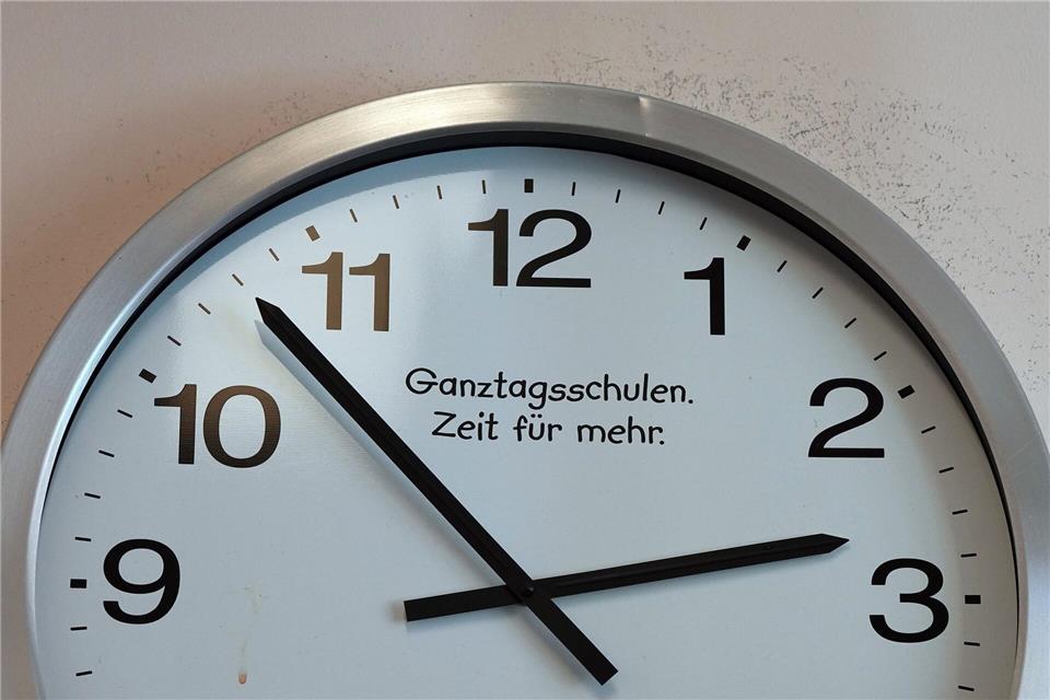 Bayern passt die Förderung für mehr Ganztagsplätze an Grundschulen an (Archivbild). Soeren Stache/dpa
