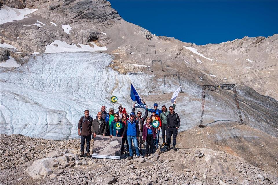 Bayerns Gletscher werden voraussichtlich in zehn Jahren komplett verschwunden sein.Michael Kappeler/dpa