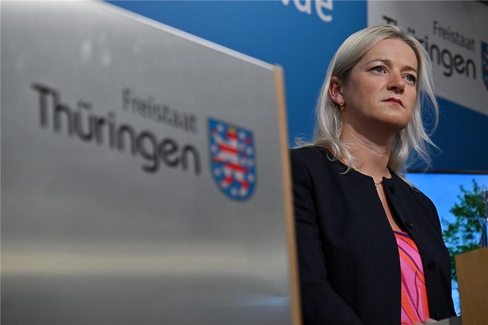 Beate Meißner (CDU), Ministerin für Justiz, Migration und Verbraucherschutz von Thüringen, sieht in der Abschiebung des Georgiers ein Beispiel dafür, wie schnell der Rechtsstaat handeln kann. (Archivbild)Martin Schutt/dpa