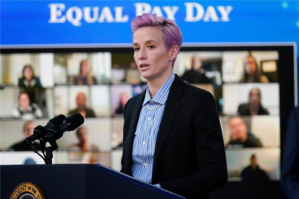 Beendete 2023 ihre aktive Karriere: die US-Amerikanerin Megan Rapinoe. (Archivbild)Evan Vucci/AP/dpa