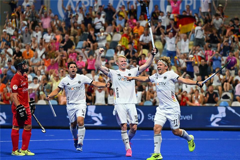 Begeisterung im Hockey-Park nach dem Finaleinzug. Federico Gambarini/dpa