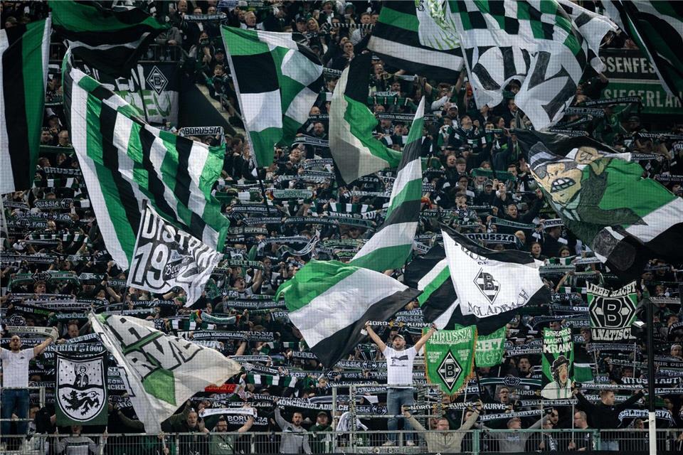 Bei Borussia Mönchengladbach gibt es erneut einen Millionen-Verlust. (Archivbild)Fabian Strauch/dpa