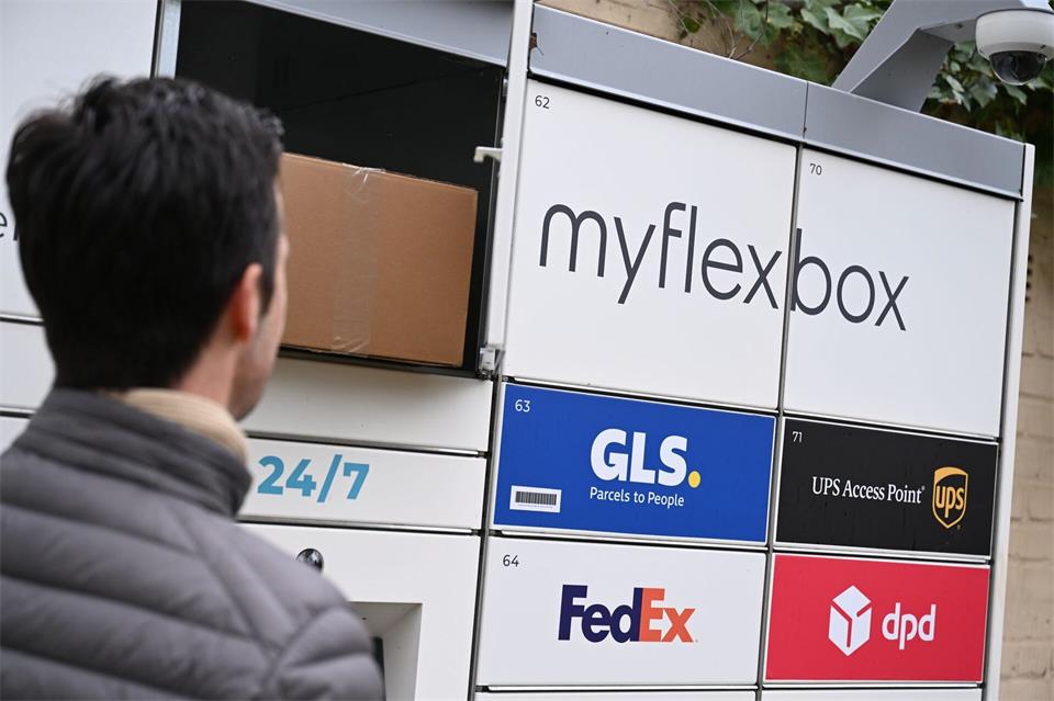 Bei Myflexbox lagern GLS, UPS, Fedex, DPD und Amazon Pakete ein. Wolf von Dewitz/dpa