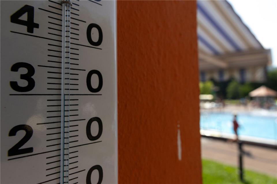 Bei Temperaturen von mehr als 30 Grad gilt besondere Vorsicht.Michael Reichel/dpa