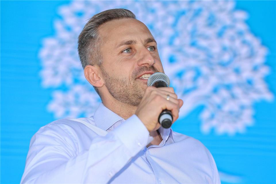 Bei Ulrich Siegmund herrscht angesichts der Umfrageergebnisse Euphorie. (Archivbild)Peter Gercke/dpa
