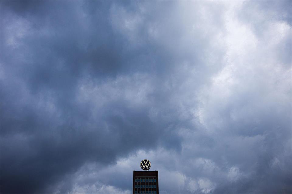 Bei Volkswagen läuft es schlechter als erwartet. (Archivbild)Moritz Frankenberg/dpa