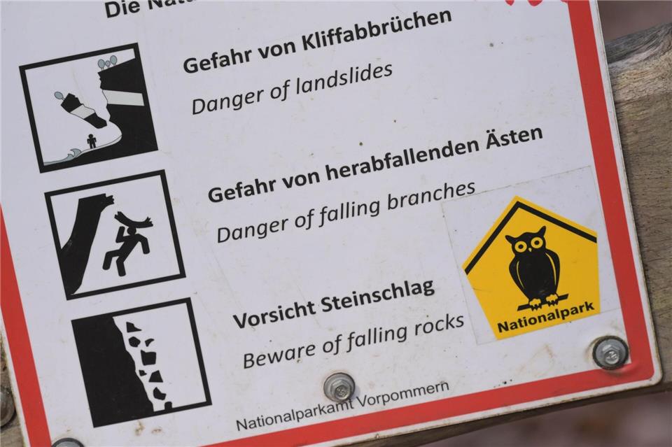 Bei dem Abbruch kamen etwa 4.500 Kubikmeter Material in Bewegung. (Symbolbild)Stefan Sauer/dpa
