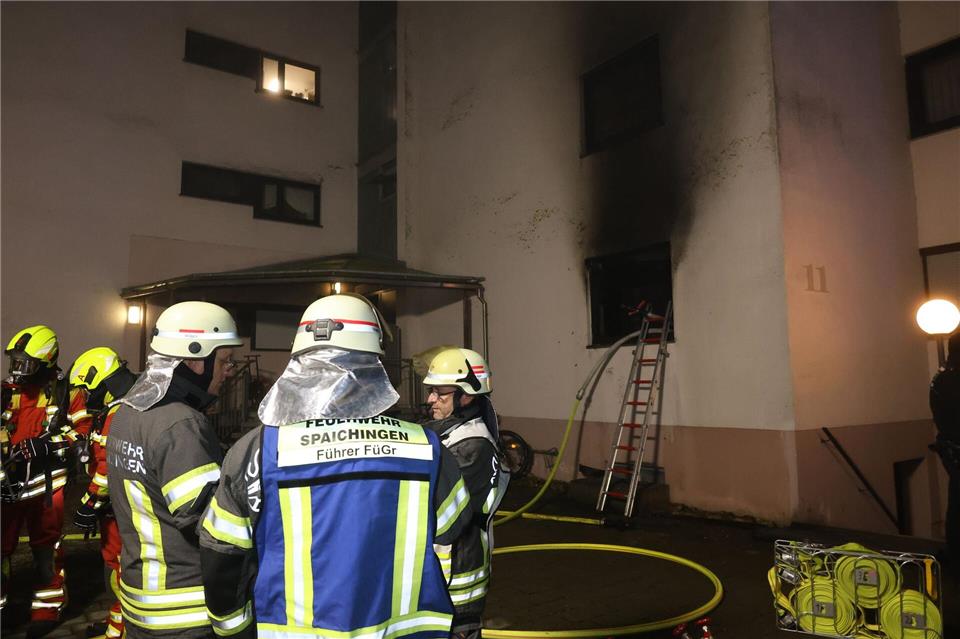 Bei dem Brand am Abend gab es mehrere Verletzte. Hanser/swd-medien/dpa