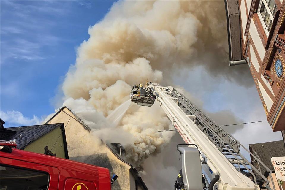 Bei dem Brand kam es zu einer starken Rauchentwicklung.Kevin Schößler/dpa