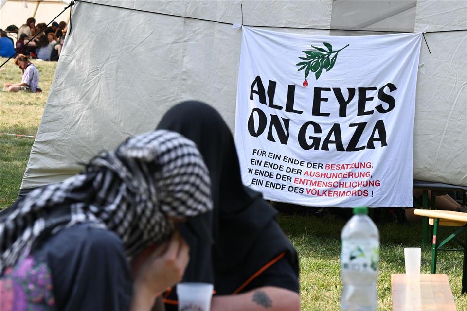 Bei dem Treffen wird auch der Gaza-Krieg thematisiert.Arne Dedert/dpa