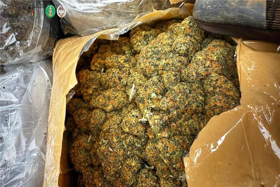 Bei den Drogen handelt es sich um Cannabis.Handout / Berlin/Zollfahndungsamt Hannover/dpa