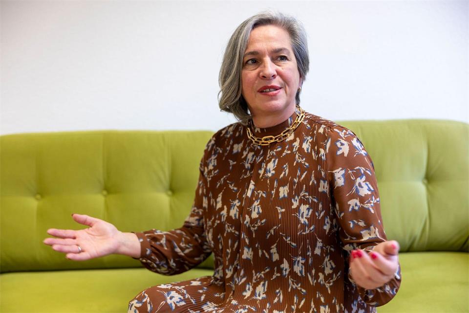 Bei den Opfern gibt es oft eine sehr große Scham, berichtet die Bundesvorsitzende Barbara Richstein. (Archivbild)Helmut Fricke/dpa
