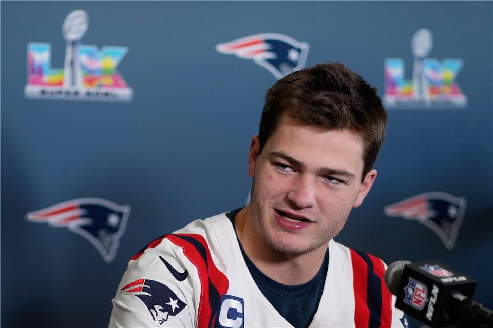 Bei den Patriots im Fokus: Quarterback Drake Maye. (Archivbild)Charlie Riedel/AP/dpa