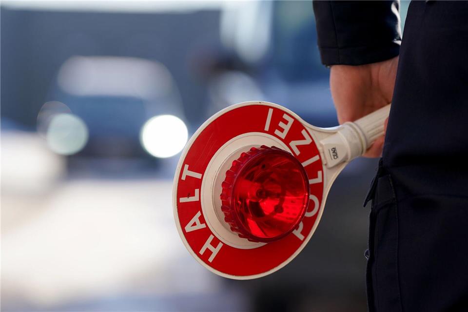 Bei den Schwerpunktkontrollen seien zahlreiche Verstöße festgestellt worden. (Symbolbild)Marcus Brandt/dpa