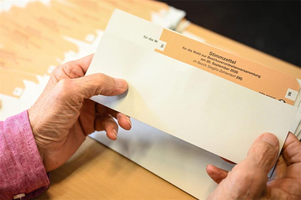 Bei der Abgeordnetenhauswahl in Berlin lag die Wahlbeteiligung um 16.00 Uhr höher als bei der vorherigen Wahl.Britta Pedersen/dpa