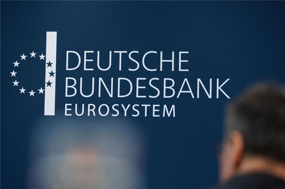 Bei der Bundesbank sorgt eine Sparmaßnahme für Ärger (Archivbild)Hannes P. Albert/dpa