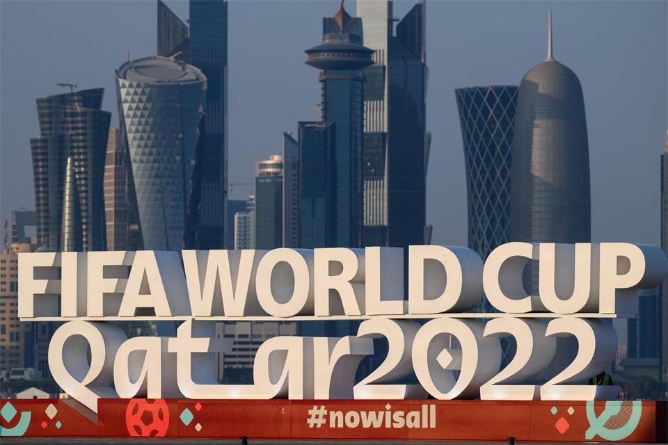 Bei der Fußball-WM 2022 war Katar der Gastgeber. (Archivbild)Robert Michael/dpa