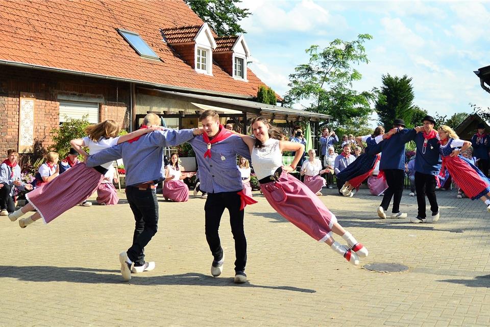 Bei der Generalprobe haben die Trachtentänzer das Gelernte präsentiert.