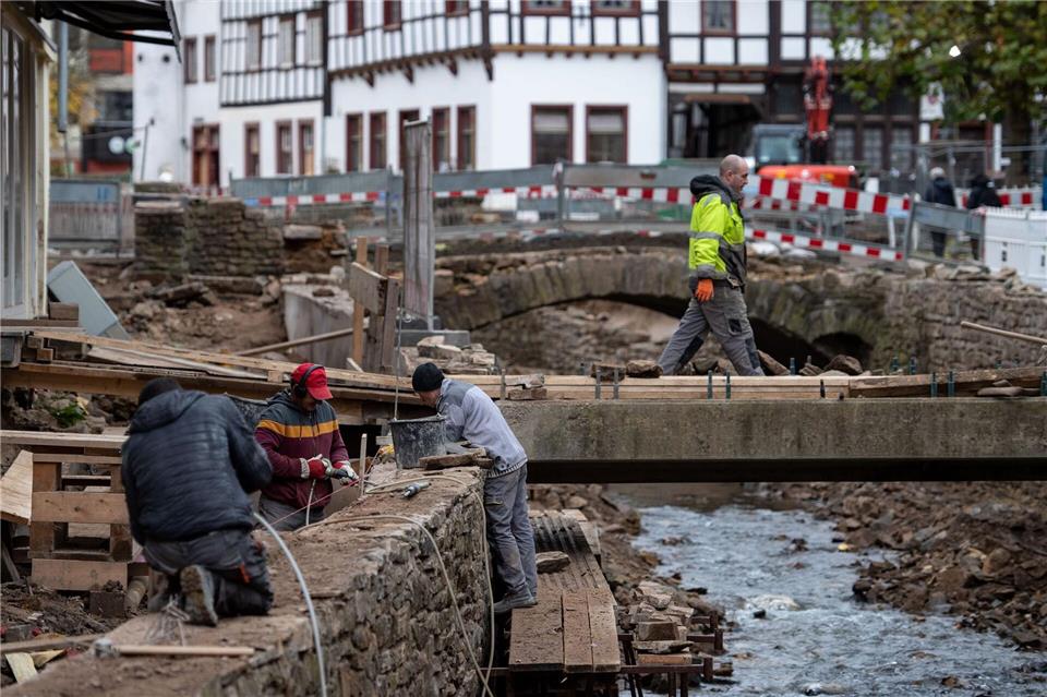 Bei der Hochwasser-Katastrophe im Sommer 2021 starben insgesamt mehr als 180 Menschen. In Nordrhein-Westfalen gab es 49 Todesopfer. (Archivbild)Marius Becker/dpa